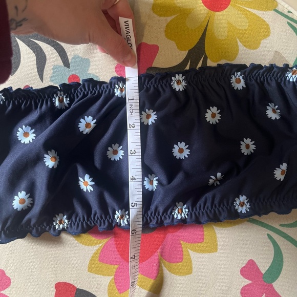 Stone Fox Swim daisy lettuce edge bandeau bikini top, M - Picture 4 of 5